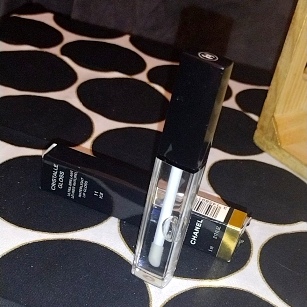 Chanel Cristalle Gloss in ultra brilliant Ice #11